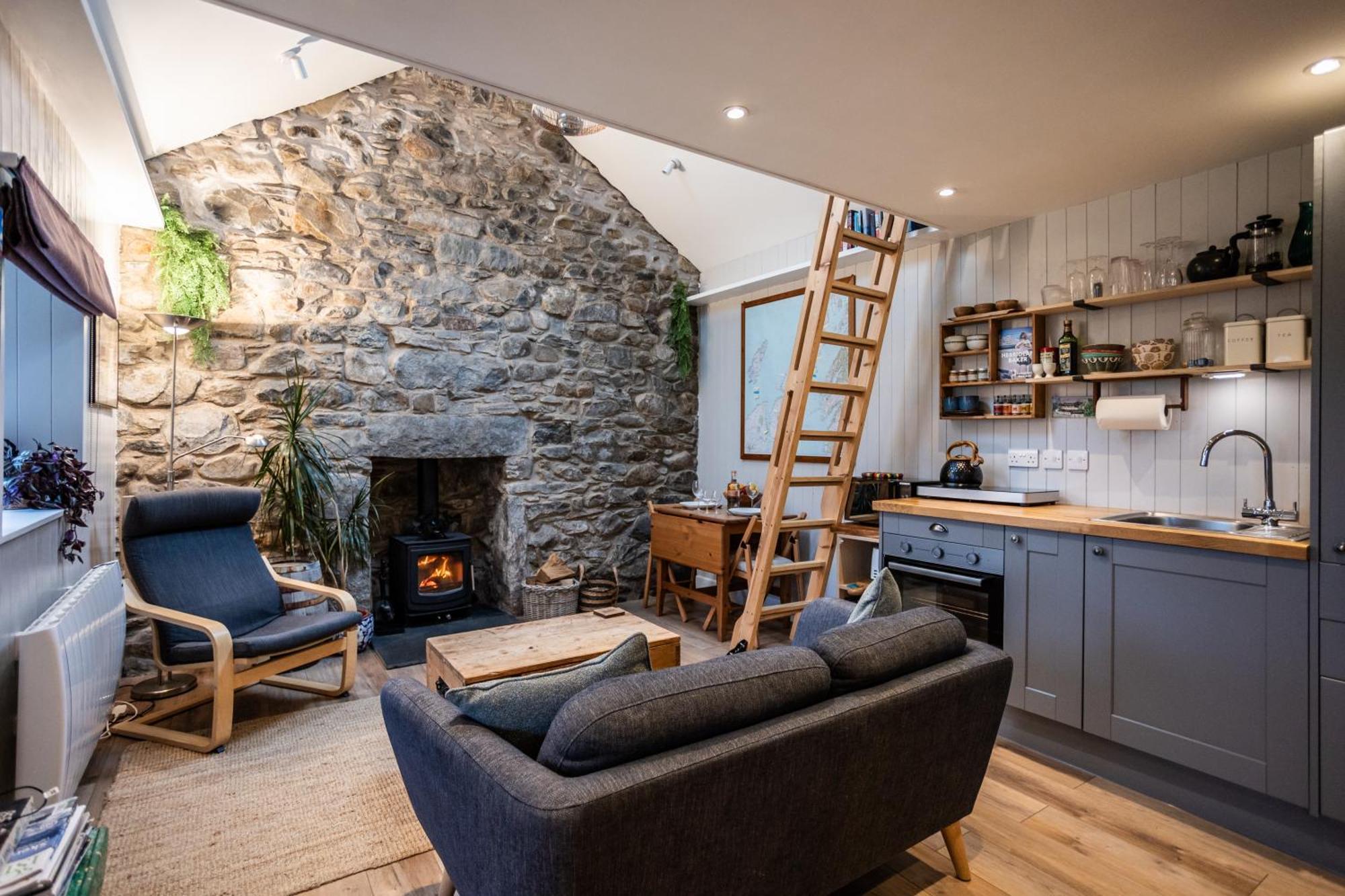Jura, Mrs Leonard'S Cottage Craighouse Exterior photo